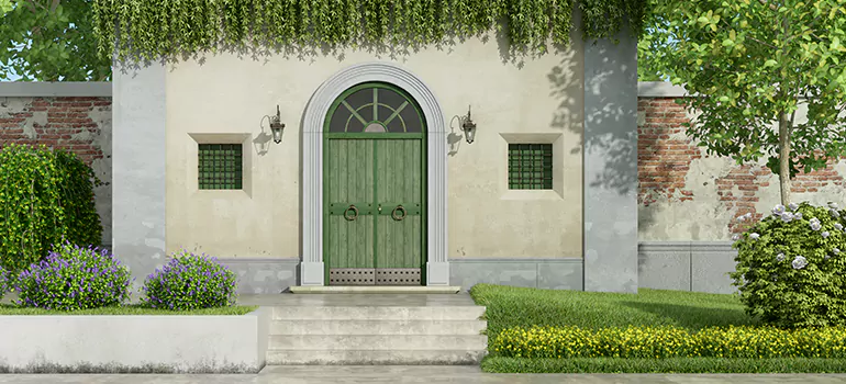 Weatherproof Screen Door in Palm River-Clair Mel, FL